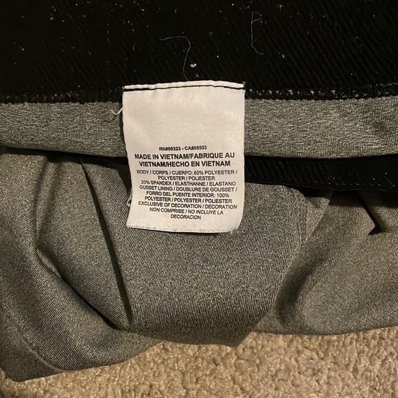 Black & gray Nike pro shorts - Picture 3 of 5